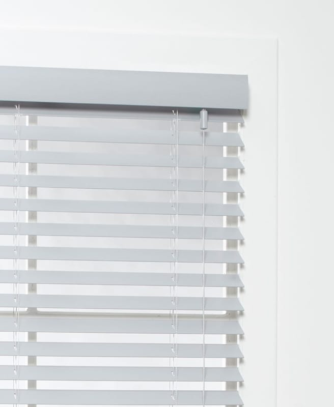 Pvc Jaloezie Lichtgrijs Relief Afbeelding 2