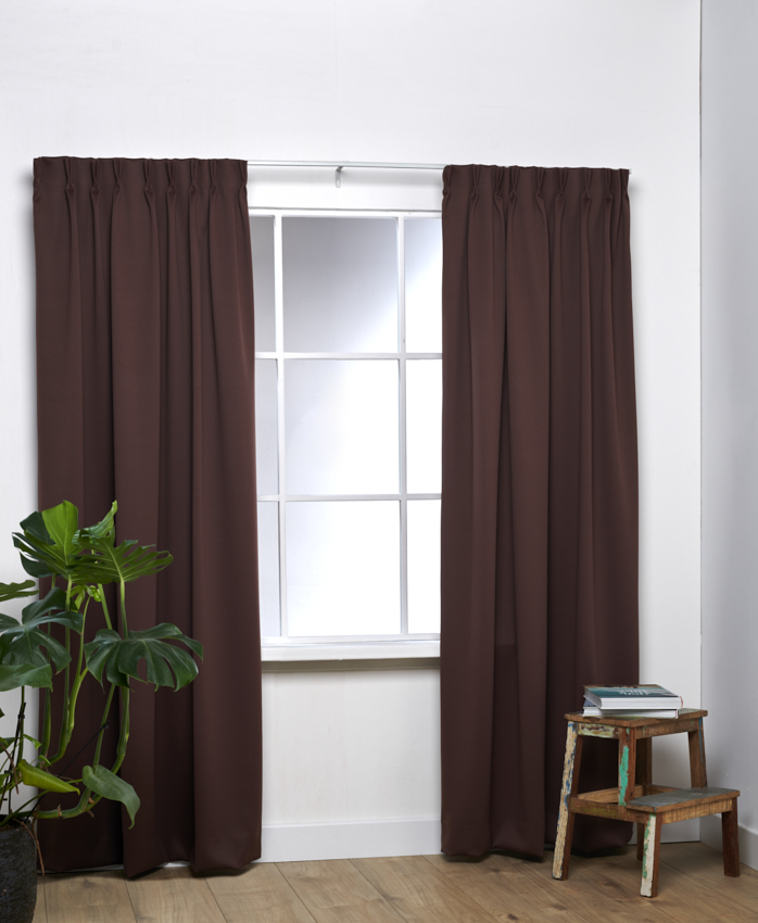 Brandvertragend Uni Bruin