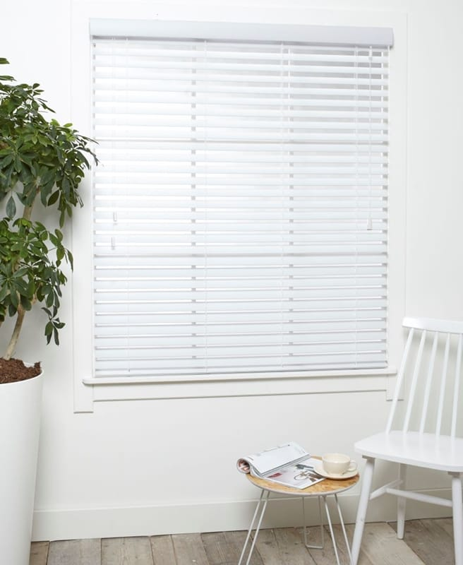 PVC Jaloezieen - Wit Reliëf