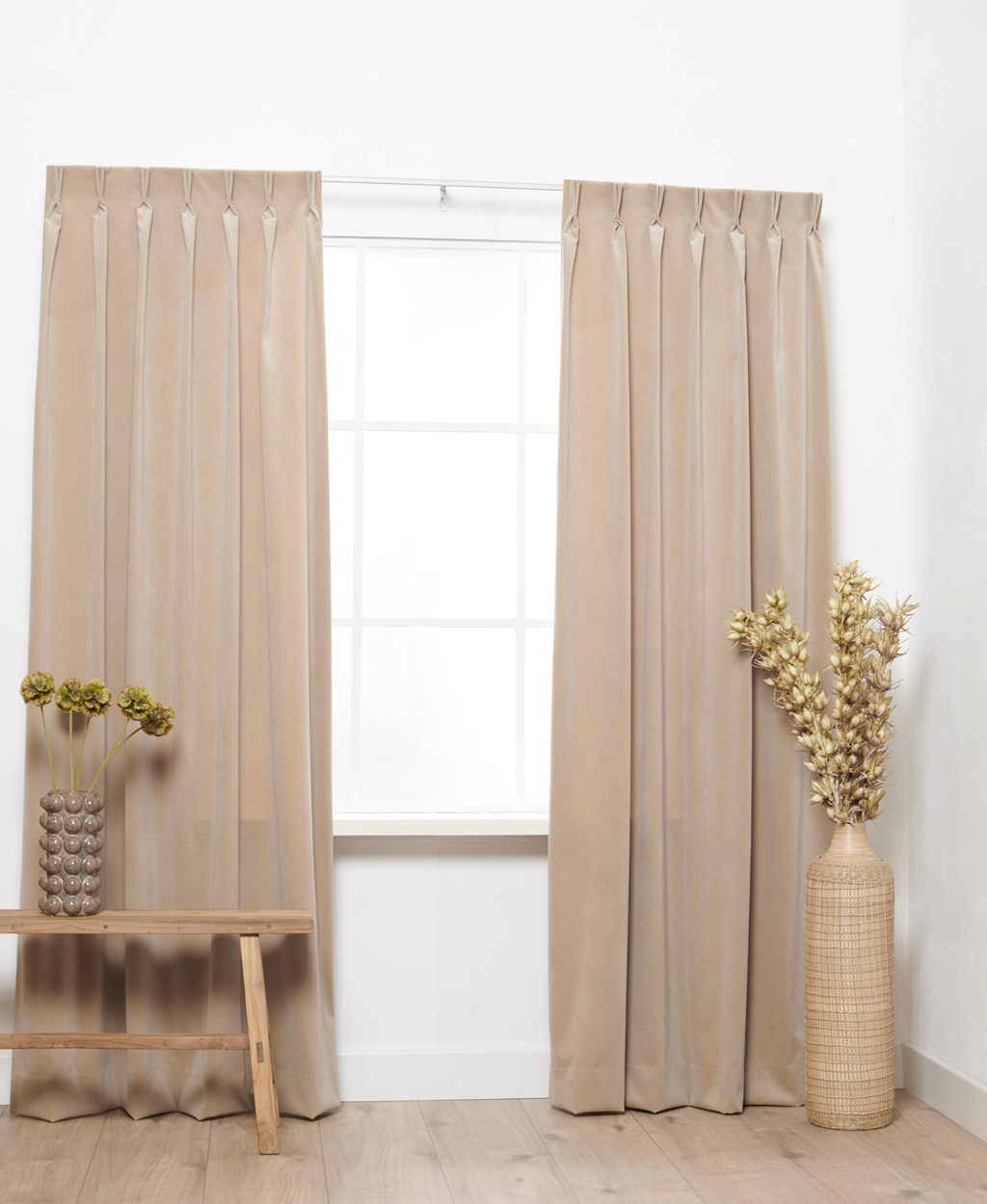 Luxury Velvet Lichtbeige 906