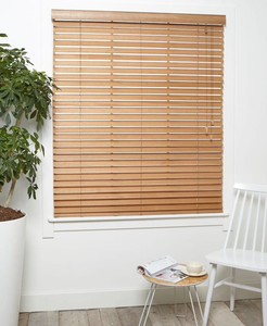houten-jaloezieen-luxe-toscaans-eiken